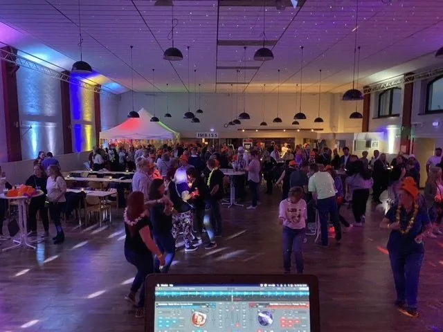 DJ Wolf-Dieter Nett Veranstaltung und Lichttechnik Foto 66